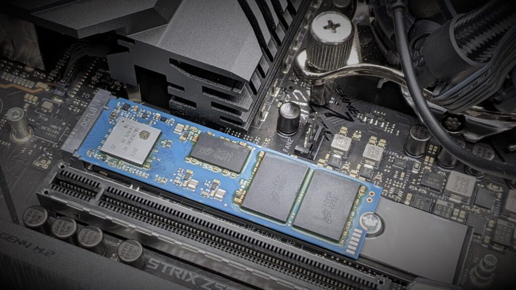 NVMe, SATA, and eMMC Temperature, Shock, and Vibration Considerations
